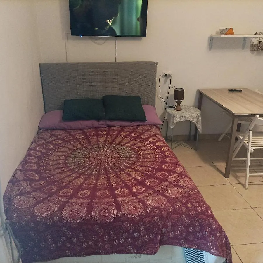 Camera Con Cucina E Bagno Privato Livorno İtalya