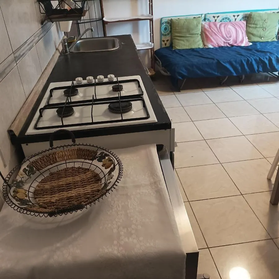 Camera Con Cucina E Bagno Privato Livorno 0*,  İtalya